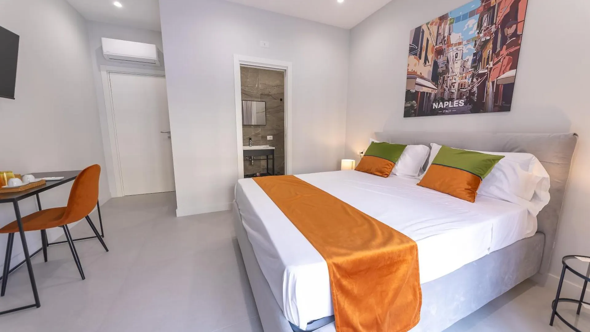 The Ease Bed & Breakfast Naples