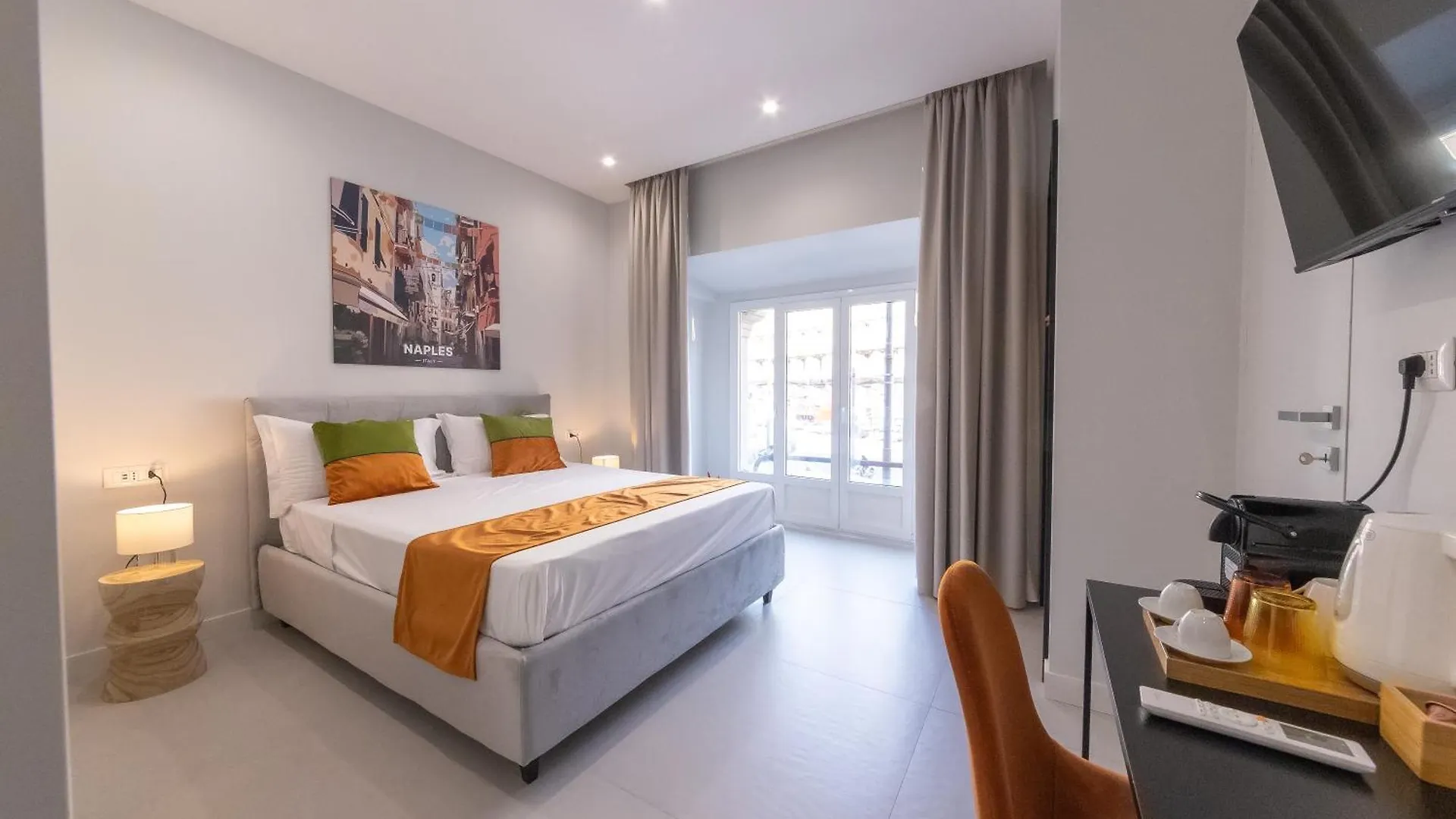 The Ease Bed & Breakfast Naples